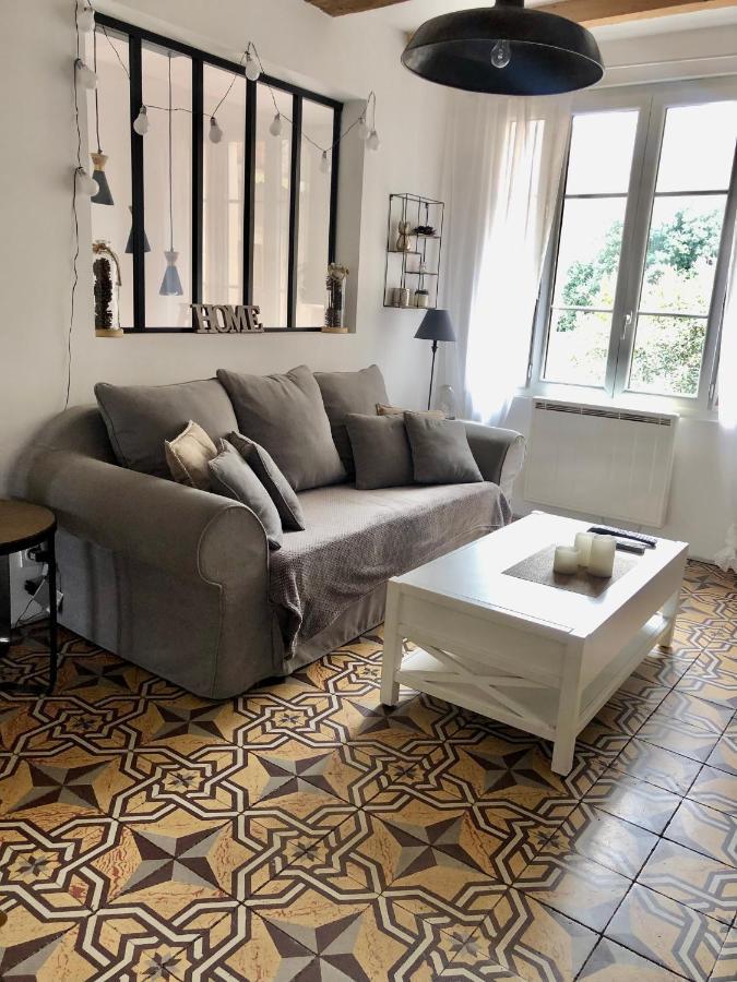 La Maison De Tonton Les Aires Экстерьер фото